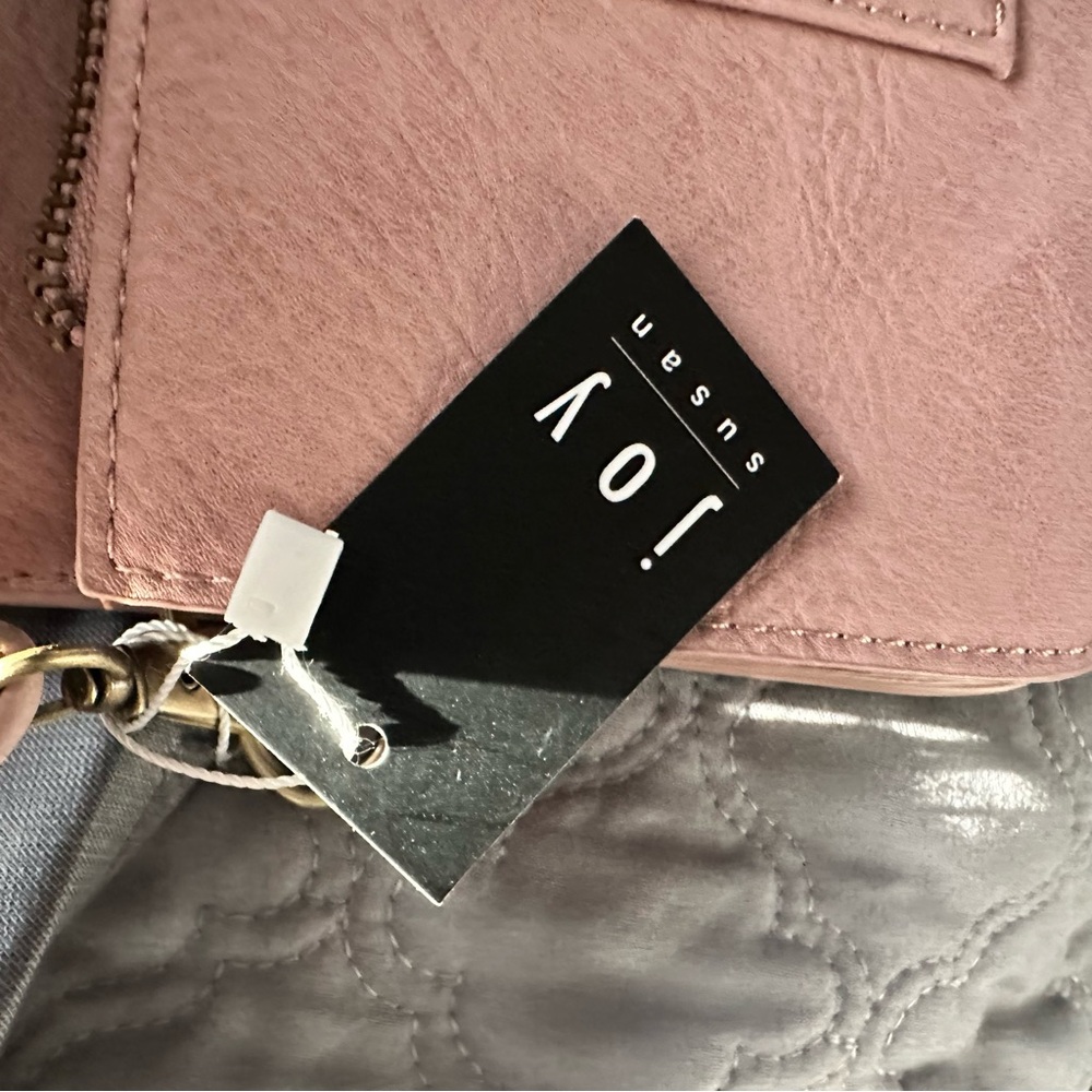 NWT Classic Convertible Crossbody Bag/Organizer in Dusty Rose - Picture 3 of 6